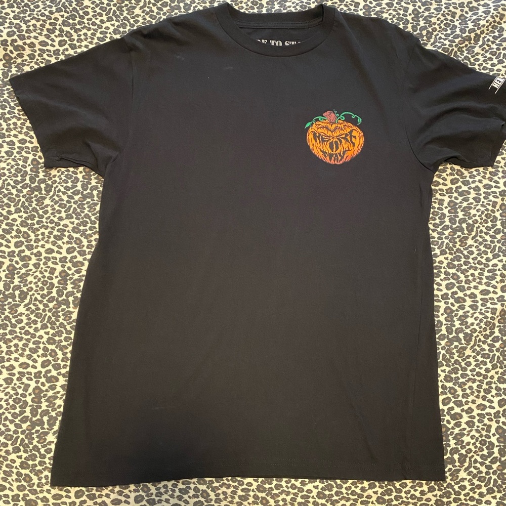 Rad jack-o’lantern shirt